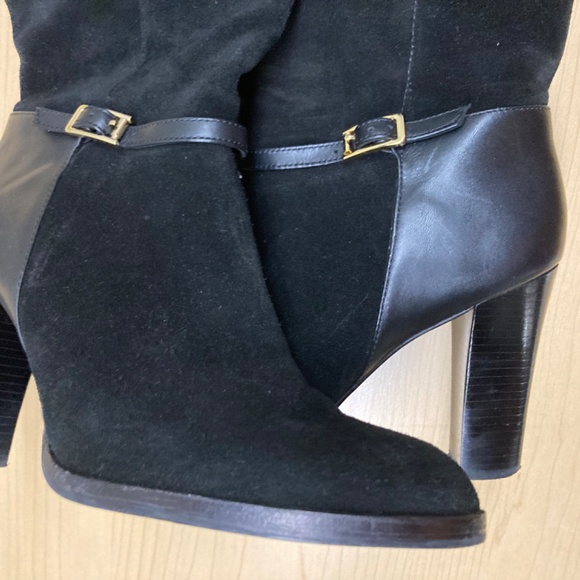 Banana Republic Black Leather High Heeled Boots Size 8.5 - Picture 3 of 6